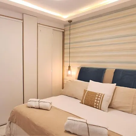Rada Abc & Estudios A Apartmán