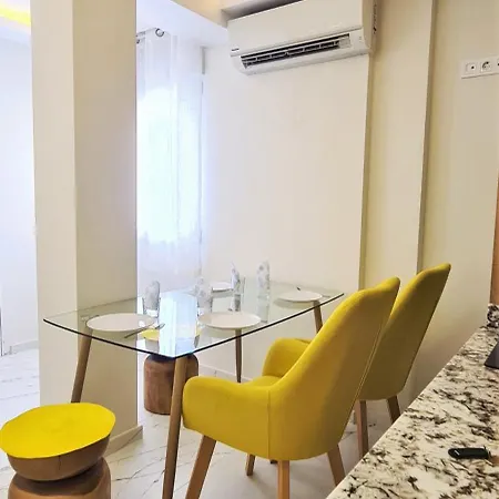 Rada Abc & Estudios A * Estepona