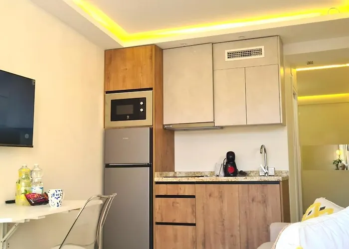 Rada Abc & Estudios A Apartman *